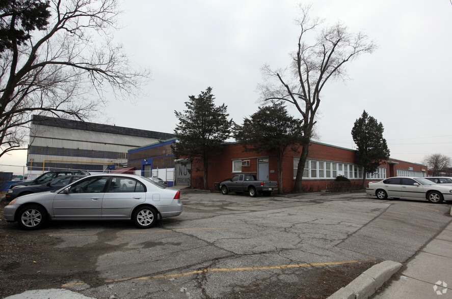 289 Horner Ave, Toronto, ON à vendre - Photo principale - Image 1 de 1