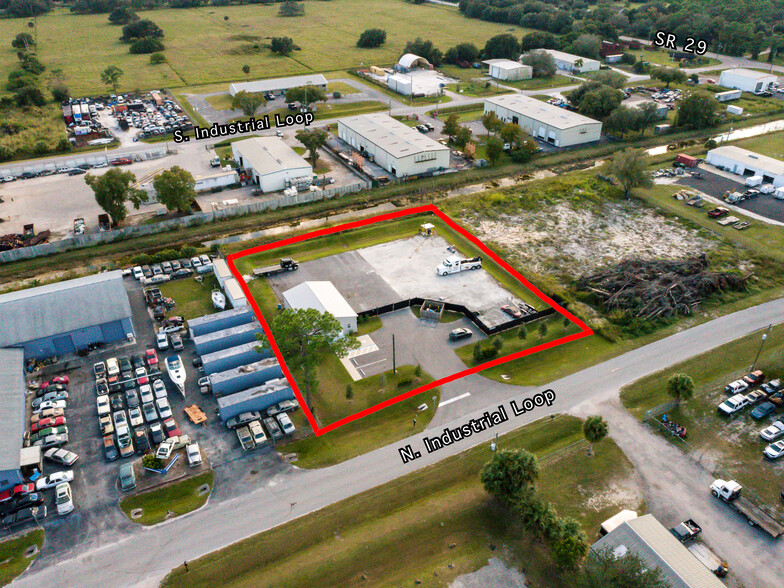 175 N Industrial Loop, Labelle, FL à vendre - Photo du bâtiment - Image 1 de 1