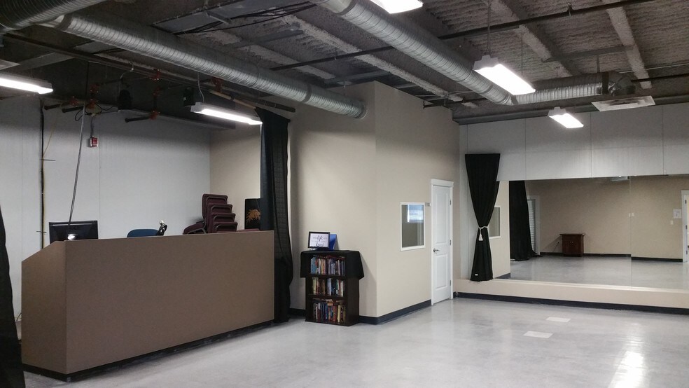 125 Carleton Dr, St. Albert, AB à louer - Photo intérieure - Image 2 de 11