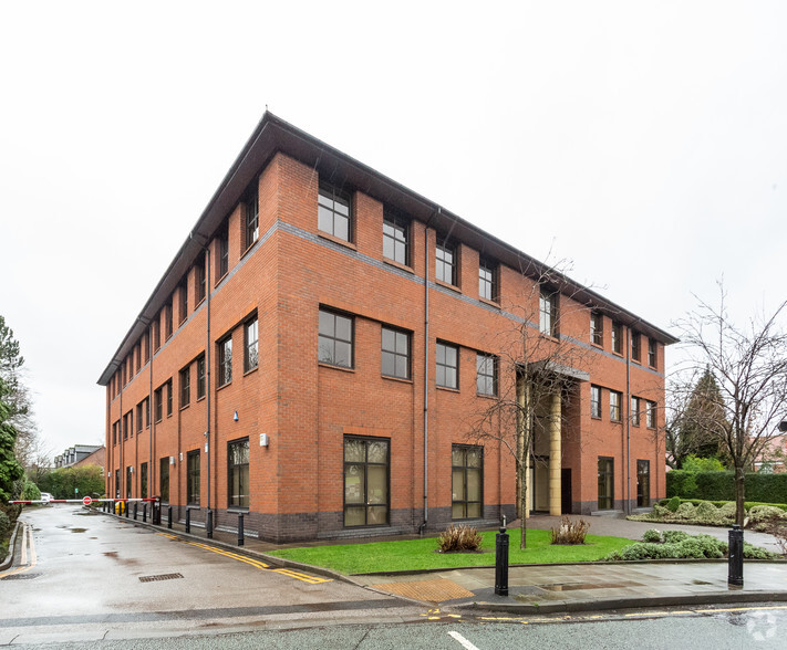 4 Station Rd, Cheadle for lease - Primary Photo - Image 1 of 7