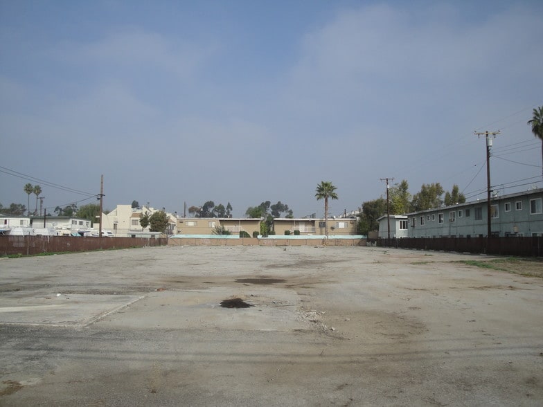 9253-9263 Artesia Blvd, Bellflower, CA à vendre - Photo principale - Image 3 de 8