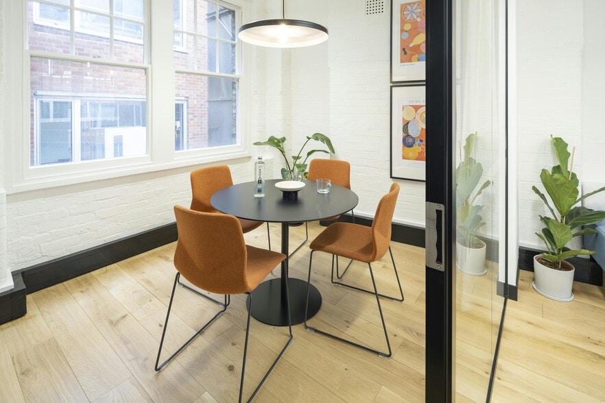 55 Goswell Rd, Londres à louer - Photo du bâtiment - Image 3 de 14