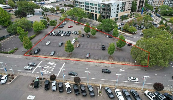 4095 SW Hall Blvd, Beaverton, OR à louer Aérien- Image 1 de 3