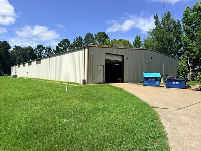 More details for 1310 Commerce St, Marshall, TX - Flex for Sale