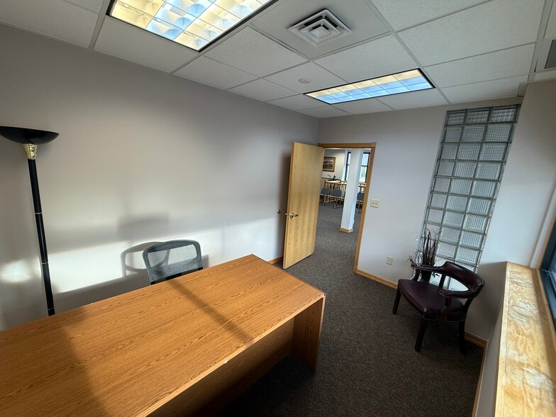 212 N Rodney St, Helena, MT for lease - Building Photo - Image 3 of 5