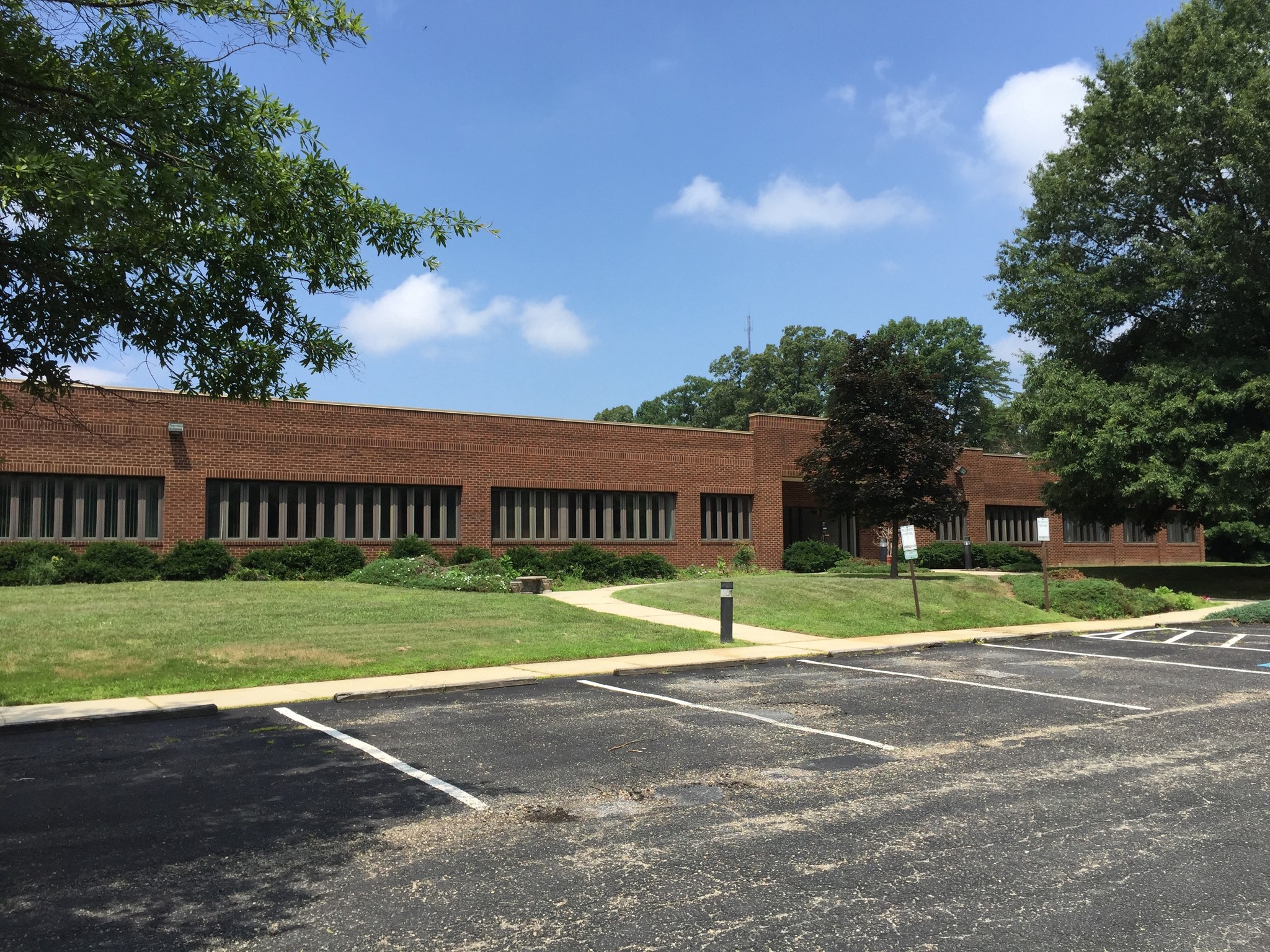 7 Industrial Park Dr, Waldorf, MD for sale Building Photo- Image 1 of 1