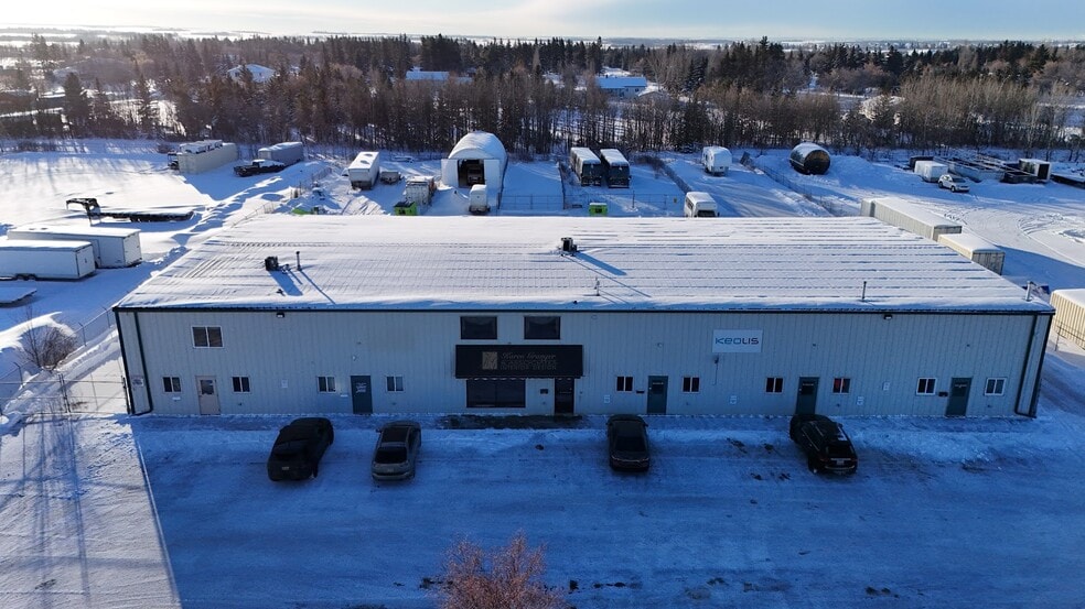 11113 83 Av, Fort Saskatchewan, AB for sale - Building Photo - Image 2 of 6