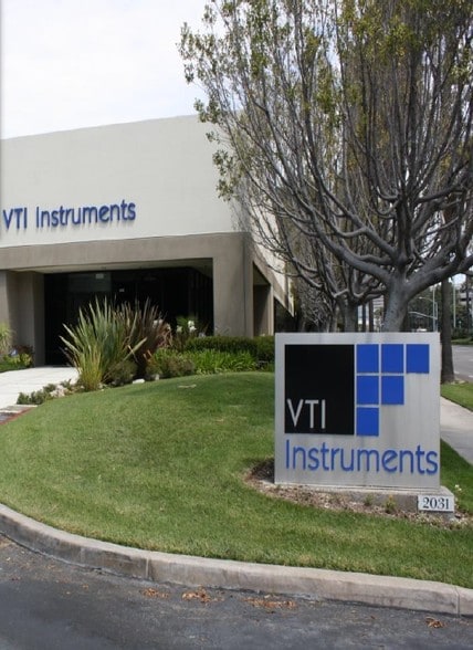 2031 Main St, Irvine, CA for lease - Building Photo - Image 3 of 4