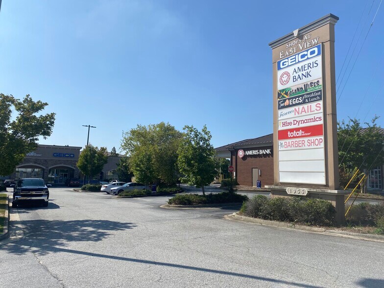1955 Highway 138 NE, Conyers, GA à louer - Photo du bâtiment - Image 2 de 7
