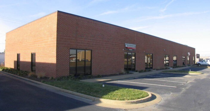 11139 Air Park Rd, Ashland, VA for lease Building Photo- Image 1 of 11