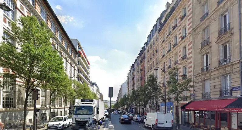 Commerce de détail dans Paris à louer - Photo du bâtiment - Image 2 de 3