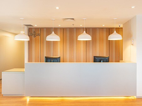 1990 Main St, Sarasota, FL à louer - Hall d’entrée - Image 2 de 5