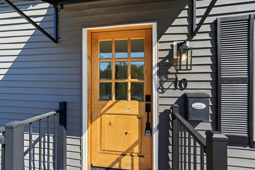 10 N Sycamore St, Lebanon, OH for sale - Building Photo - Image 3 of 29