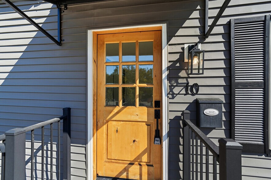 10 N Sycamore St, Lebanon, OH à vendre - Photo du bâtiment - Image 3 de 29