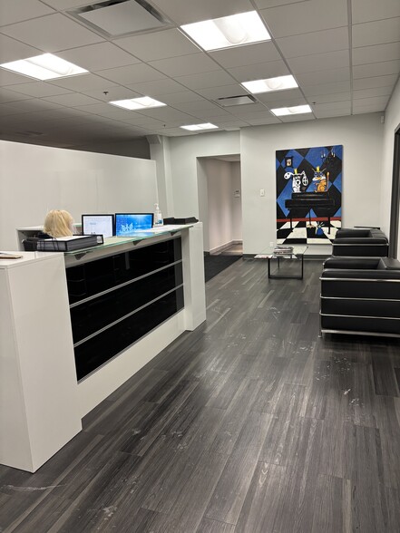 1090 Rue de l'Église, Montréal, QC for lease - Building Photo - Image 1 of 3