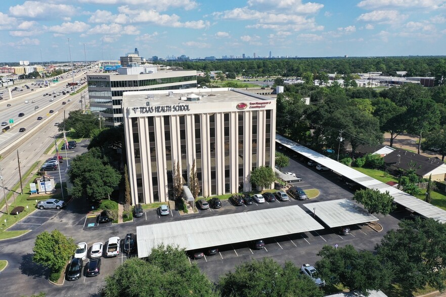 11511 Katy Fwy, Houston, TX à vendre - Photo principale - Image 1 de 1