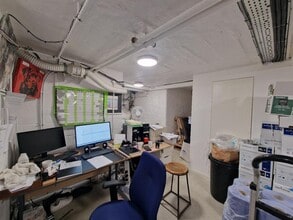 30 St Johns Ln, London for lease Interior Photo- Image 2 of 3