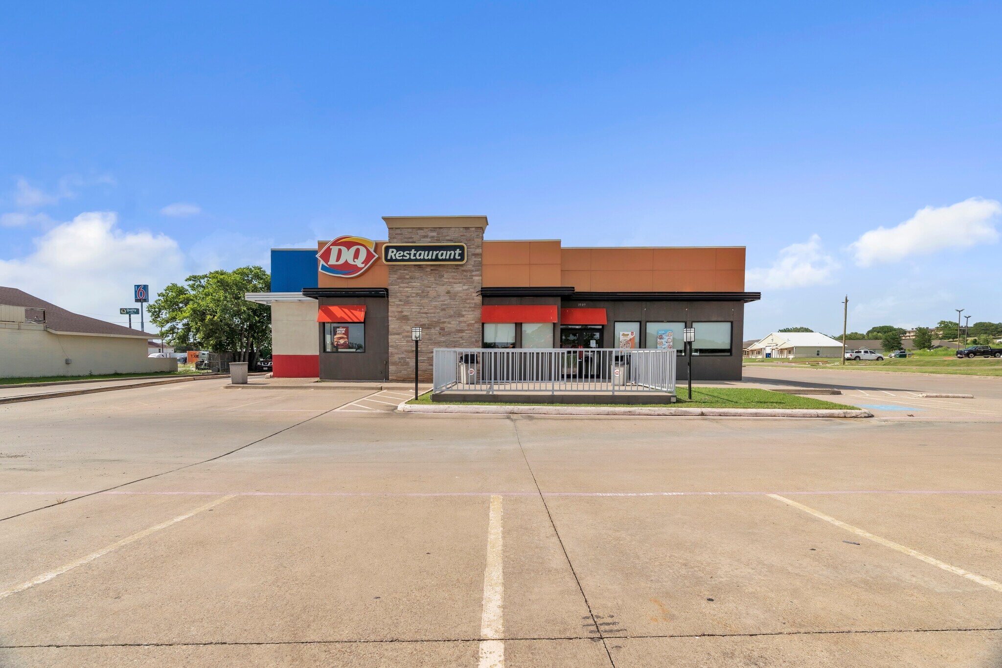 1509 Corsicana Hwy, Hillsboro, TX à vendre Photo du bâtiment- Image 1 de 8