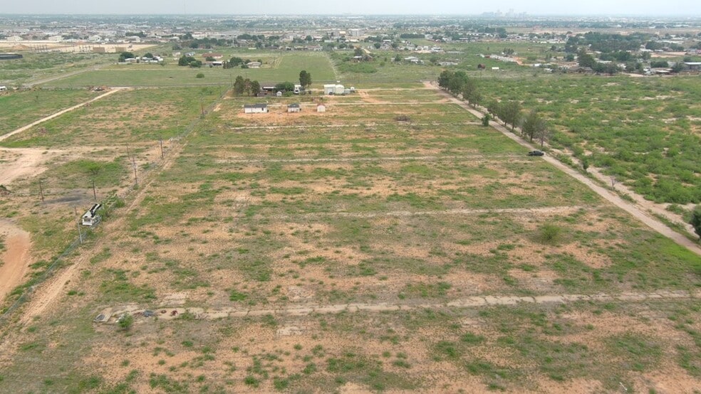 2701 W County Road 135, Midland, TX for lease - Building Photo - Image 2 of 7