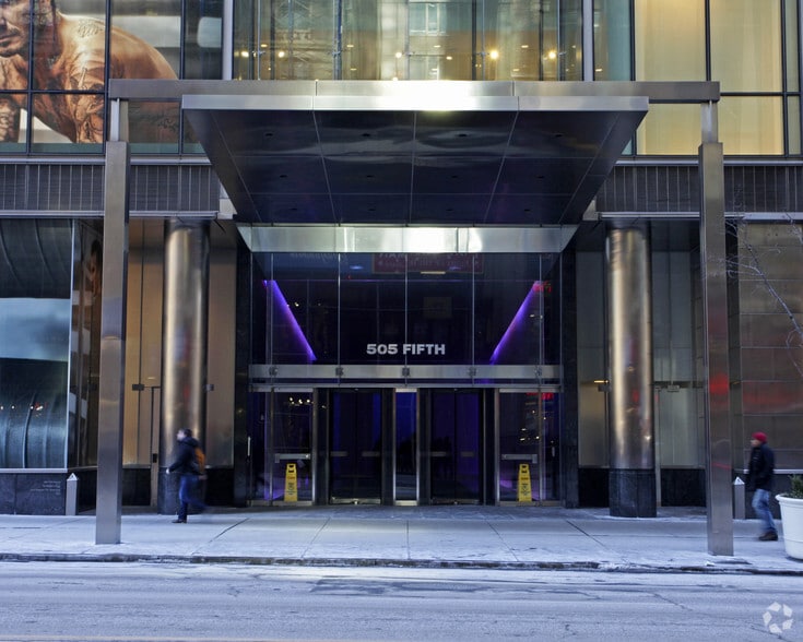 505 Fifth Ave, New York, NY for lease - Building Photo - Image 2 of 9