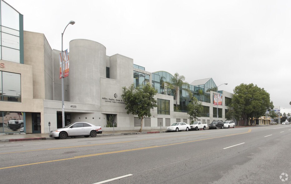 4123 Lankershim Blvd, North Hollywood, CA à vendre - Photo principale - Image 1 de 18