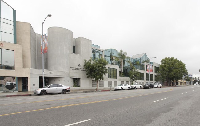 More details for 4123 Lankershim Blvd, North Hollywood, CA - Office for Sale