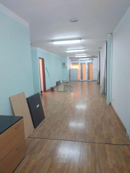 Retail in Sant Vicenç dels Horts, Barcelona for lease - Interior Photo - Image 2 of 2