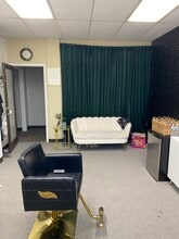 1263 S Highland Ave, Lombard, IL for lease Interior Photo- Image 2 of 2