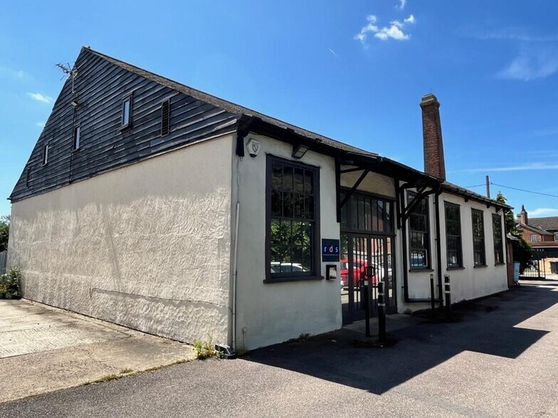 Foundry Lane Hl, Earls Colne à vendre - Photo du bâtiment - Image 3 de 21