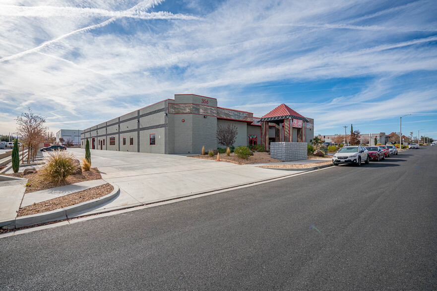 356 E Avenue K6 Ave, Lancaster, CA for lease - Building Photo - Image 1 of 13