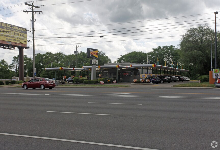 3115 Clarksville Pike, Nashville, TN à vendre - Photo principale - Image 1 de 4