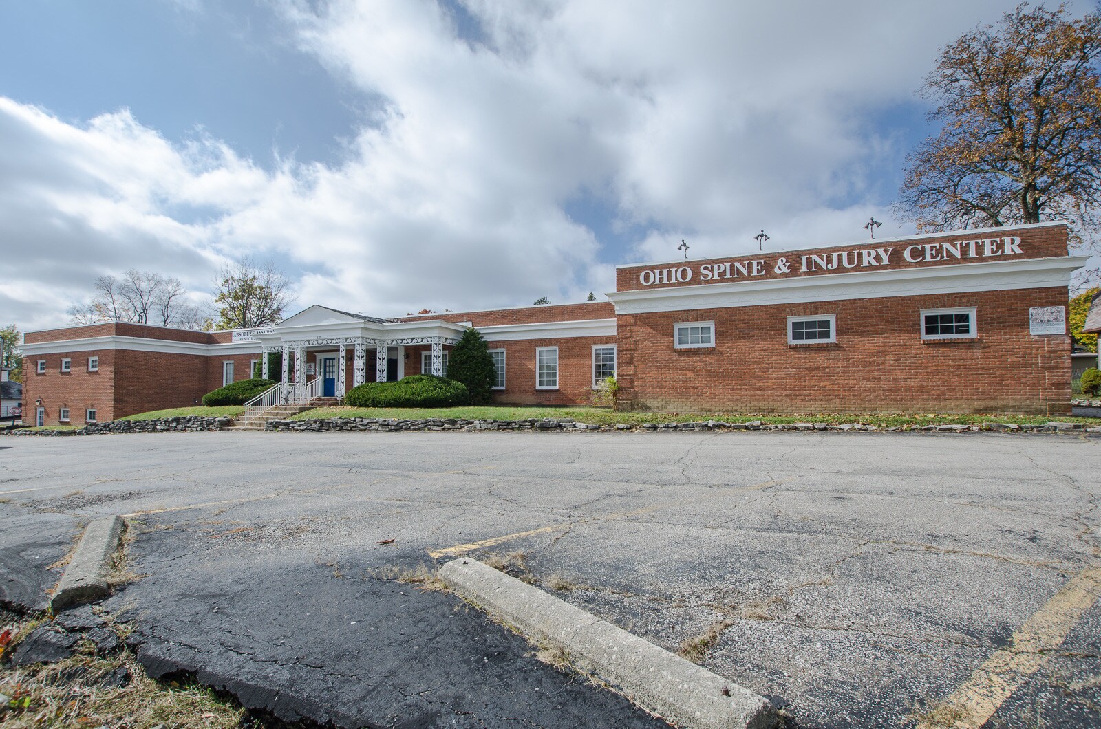 120 Sturges Ave, Mansfield, OH à vendre Photo principale- Image 1 de 53