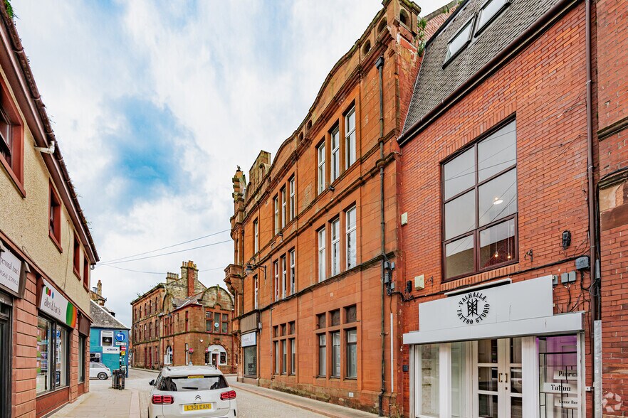 60 Bank St, Kilmarnock à louer - Photo du bâtiment - Image 2 de 12