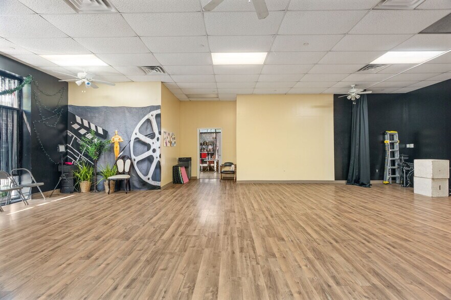 29B Nelson Ave, Staten Island, NY for lease - Building Photo - Image 3 of 16