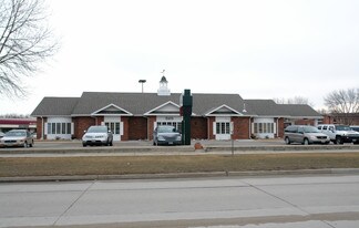 Plus de détails pour 3101 N Broadway, Fargo, ND - Bureau/Commerce de détail à louer