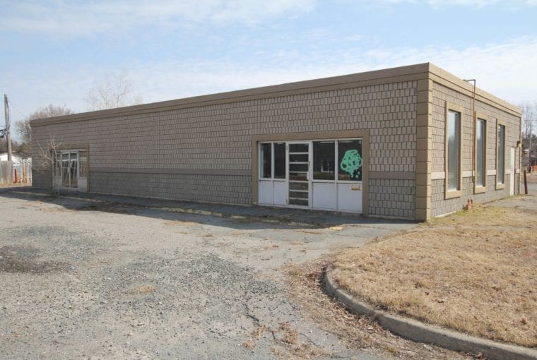 6160-6166 Highway 69 N, Hanmer, ON à vendre - Photo principale - Image 1 de 13