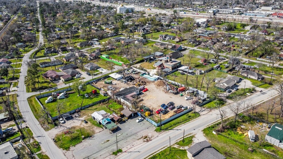 4106 Laura Koppe Rd, Houston, TX for sale - Primary Photo - Image 1 of 15