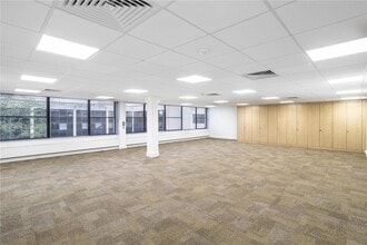 201-232 Witan Gate, Milton Keynes for lease Interior Photo- Image 2 of 7