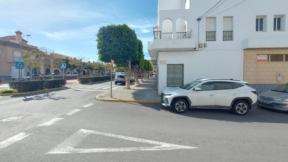 Commerce de détail dans El Ejido, Almería à vendre - Photo du bâtiment - Image 3 de 28