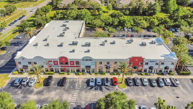 Plus de détails pour 135 Bellagio Cir, Sanford, FL - Commerce de détail à louer