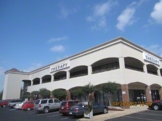 204 S IH 35 #105, Georgetown, TX à louer - Photo principale - Image 1 de 5