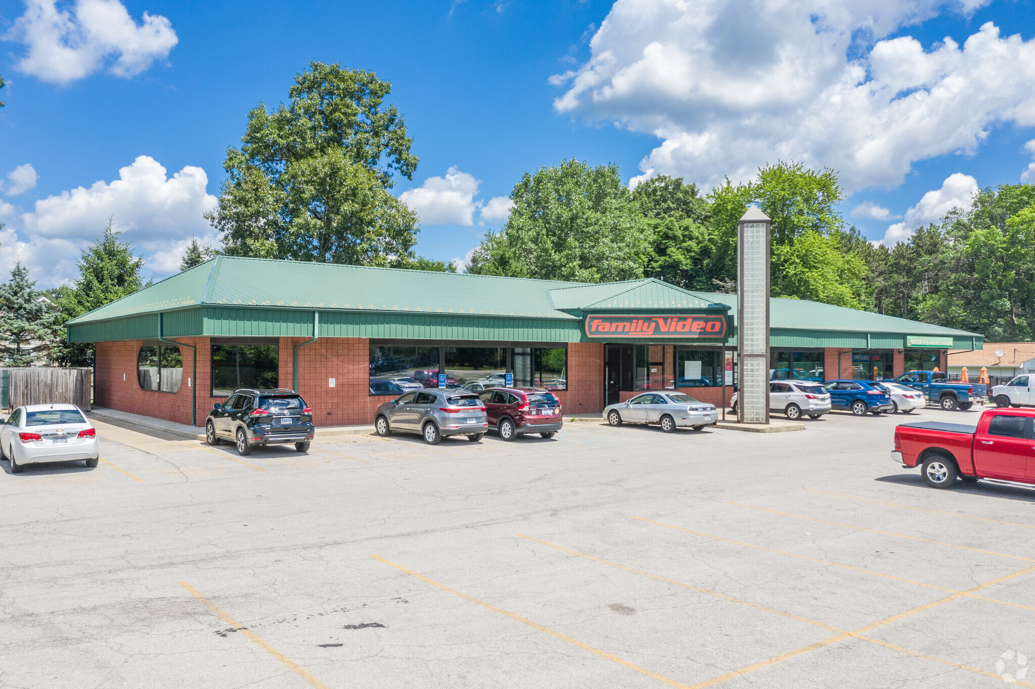 7448 W Bancroft St, Toledo, OH à vendre Photo principale- Image 1 de 1