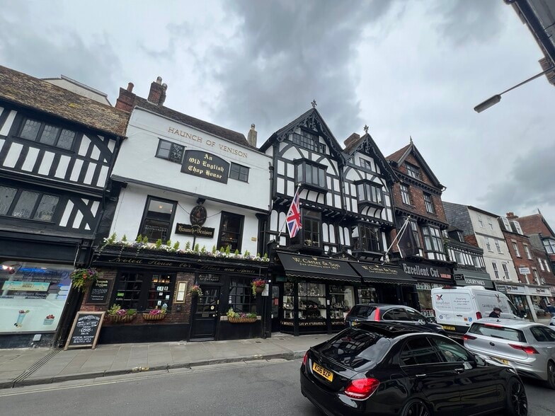 3-5 Minster St, Salisbury for sale - Primary Photo - Image 1 of 4