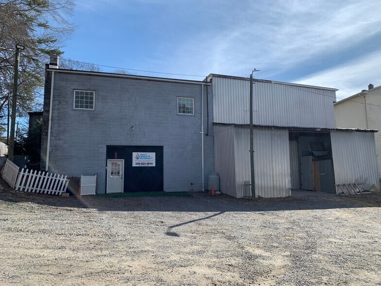 1489 N Main St, Mocksville, NC à vendre - Photo du bâtiment - Image 3 de 8