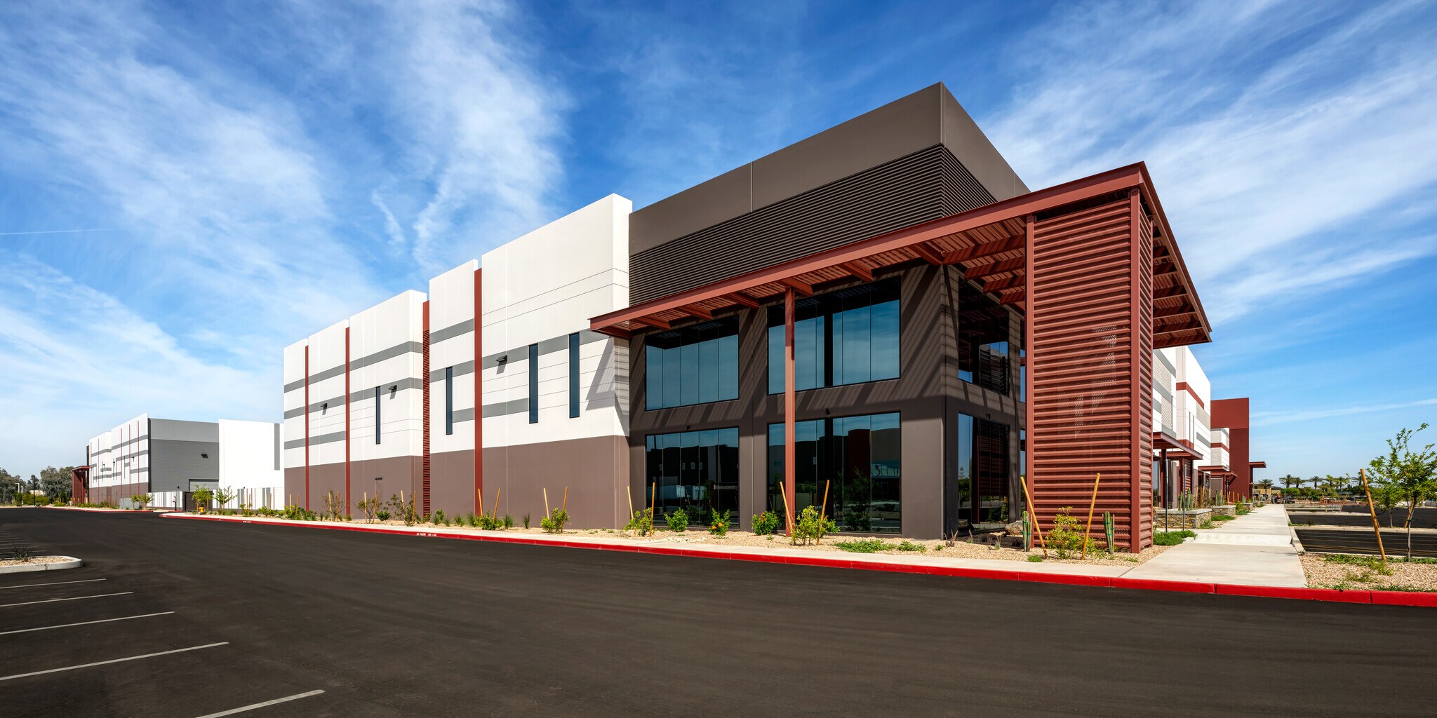 SWC Gilbert Rd, Chandler, AZ à louer Photo du bâtiment- Image 1 de 4