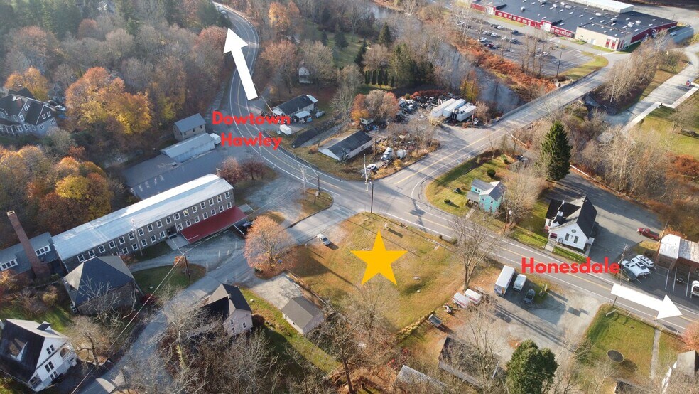 672 Texas Palmyra Hwy, Hawley, PA à vendre - Photo du bâtiment - Image 2 de 15