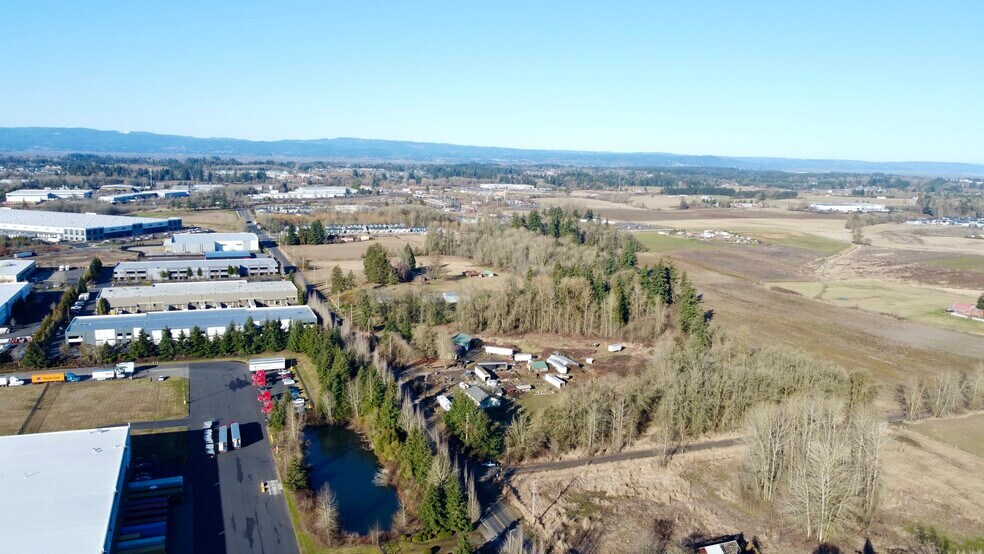 7752 S 5th St, Ridgefield, WA à vendre - Photo du bâtiment - Image 3 de 7