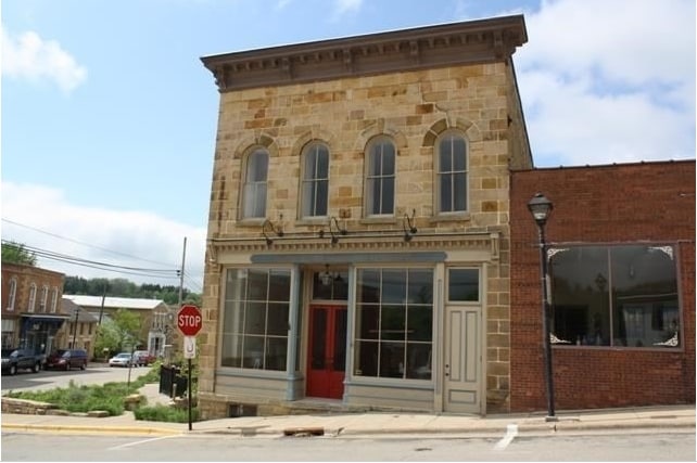 22 High St, Mineral Point, WI for sale - Primary Photo - Image 1 of 1