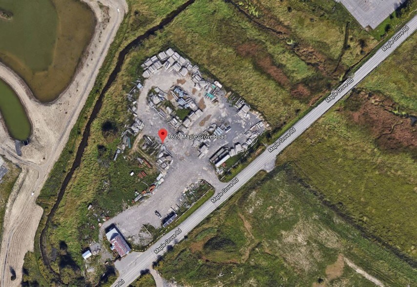 1625 Maple Grove Rd, Ottawa, ON à vendre - Photo principale - Image 1 de 1