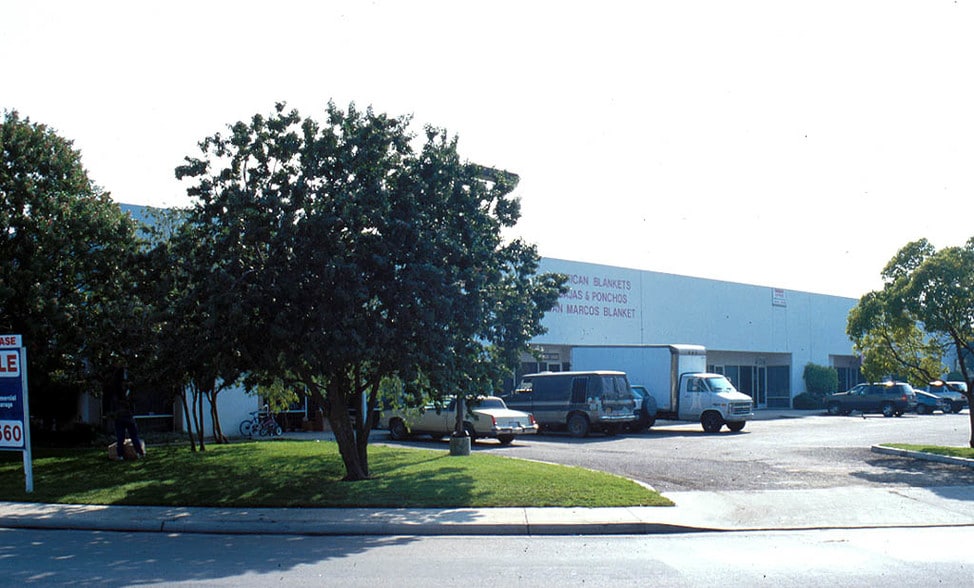 494 W Calle Primera, San Diego, CA for lease - Building Photo - Image 3 of 11